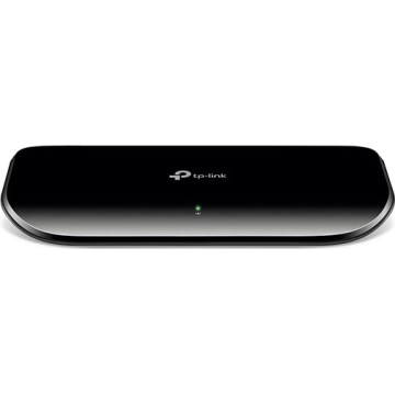 8portový gigabitový stolní switch