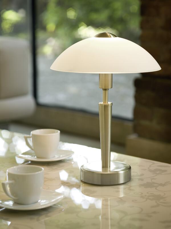 Dotyková stolní lampa z kolekce Solo