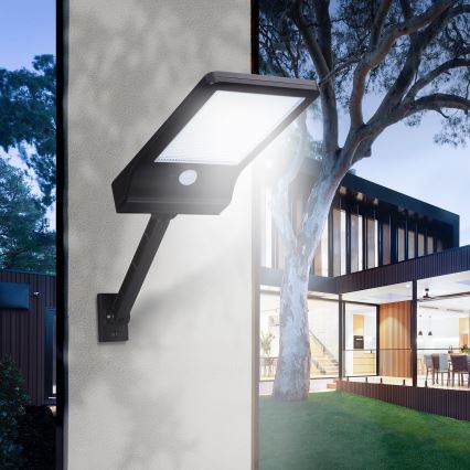 Aigostar - LED Stmívatelná solární lampa se senzorem LED/2,3W/5,5V IP65 1800 mAh + dálkové ovládání