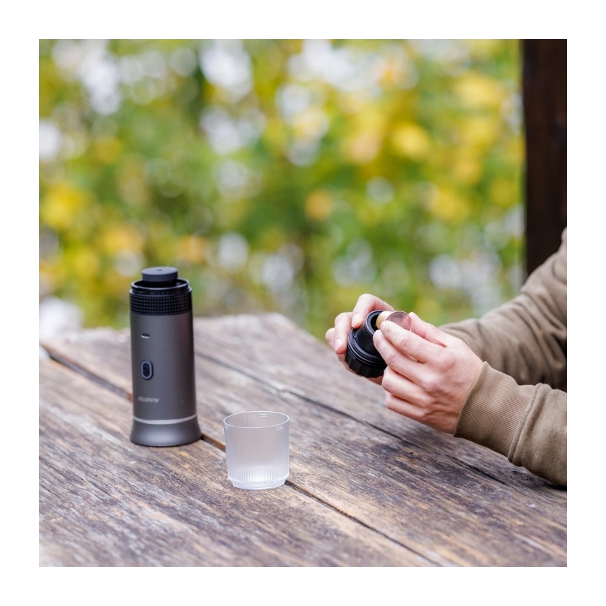 Aligator ACM002 - Cestovní nabíjecí kávovar PortaCaffé 3v1 72W/7500 mAh šedá