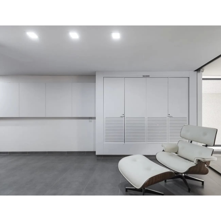 APLED - LED Koupelnové podhledové svítidlo SQUARE LED/12W/230V IP40 17x17 cm bílá