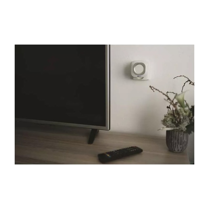 Bezdrátový zvonek do zásuvky 230V + 1xCR2032 IP44 bílá