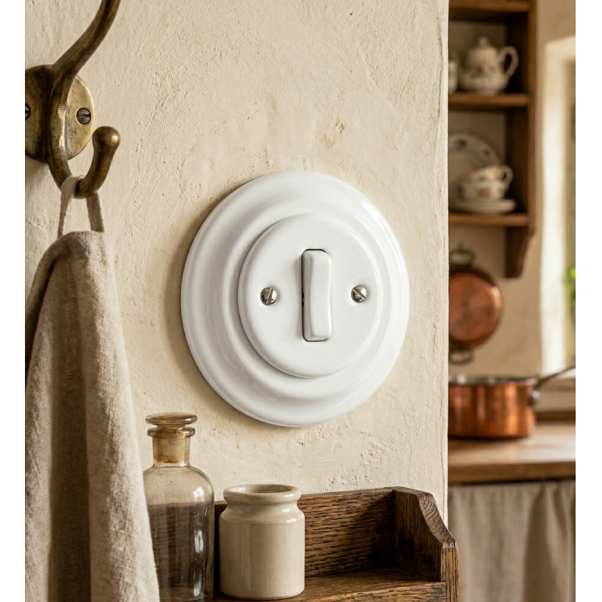 Bohemia-Design - Porcelánový retro jednoduchý vypínač s rámečkem č. 1 bílá