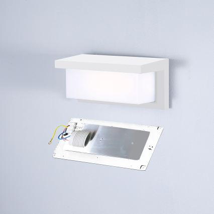 Brilagi - LED RGBW Stmívatelné venkovní nástěnné svítidlo BRICKY 1xE27/15W/230V 2700-6500K IP54 bílá