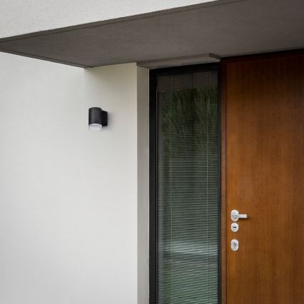 Brilagi - LED RGBW Stmívatelné venkovní nástěnné svítidlo MATERA 1xGU10/4,8W/230V 3000K IP54 černá + dálkové ovládání
