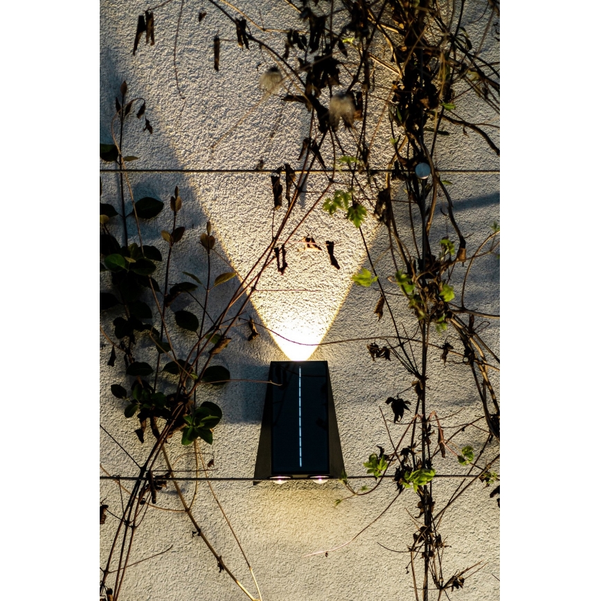 Brilagi - LED Solární nástěnné svítidlo PYRAMID LED/2W/3,2V 1300 mAh IP54