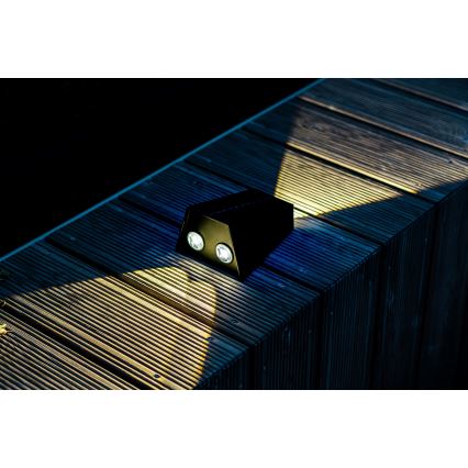Brilagi - LED Solární nástěnné svítidlo PYRAMID LED/2W/3,2V 1300 mAh IP54