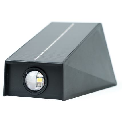Brilagi - LED Solární nástěnné svítidlo PYRAMID LED/2W/3,2V 1300 mAh IP54