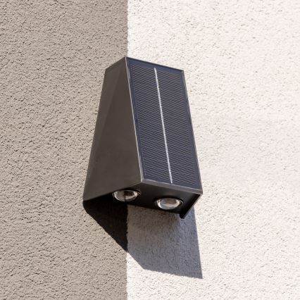 Brilagi - LED Solární nástěnné svítidlo PYRAMID LED/2W/3,2V 1300 mAh IP54
