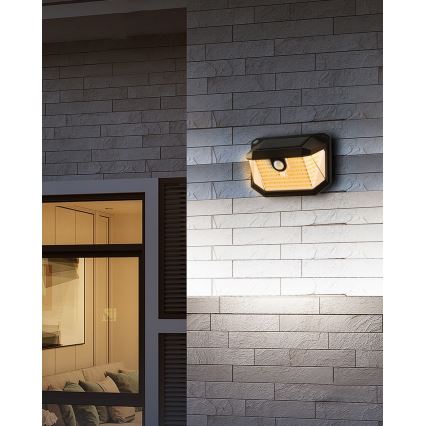 Brilagi - LED Solární nástěnné svítidlo se senzorem WALLIE LED/4W/5,5V 1200 mAh 3000K IP65