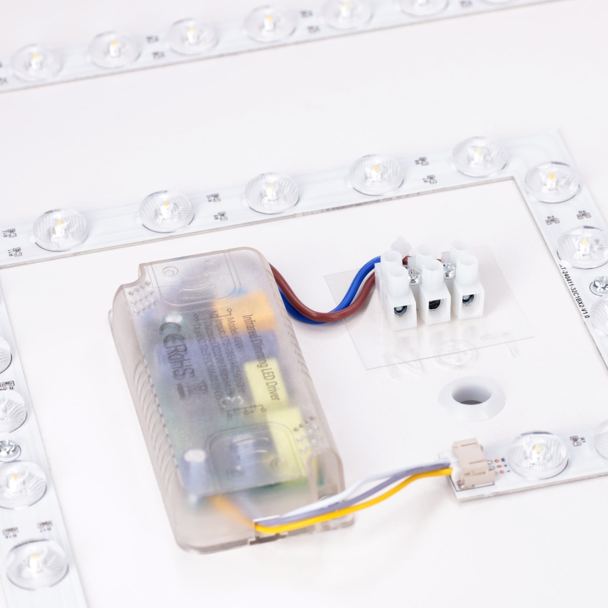 BRILAGI - LED Stmívatelné stropní svítidlo PILANA SQUARE LED/48W/230V 3000-6500K dub/béžová 42x42 cm + dálkové ovládání