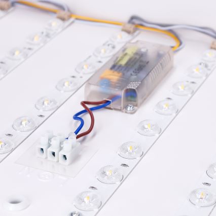 Brilagi - LED Stmívatelné stropní svítidlo PILANA LED/60W/230V 3000-6500K dub/černá 56x56 cm + dálkové ovládání