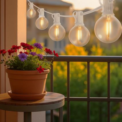 Brilagi - LED Venkovní dekorační řetěz GIRLANDA 10xE12/0,6W/230V 8m bílá IP44 teplá bílá