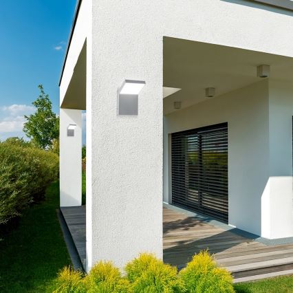 Brilagi - LED Venkovní nástěnné svítidlo RIANO LED/8W/230V stříbrná IP65