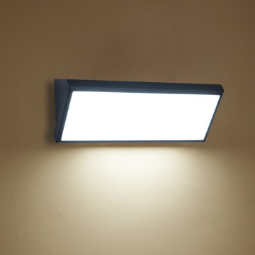 Brilagi - LED Venkovní nástěnné svítidlo se senzorem TRIANGLE LED/42W/230V černá IP65