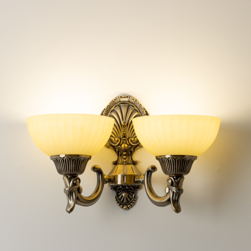 Brilagi - Nástěnná lampa CLASSIC 2xE27/60W/230V mosaz