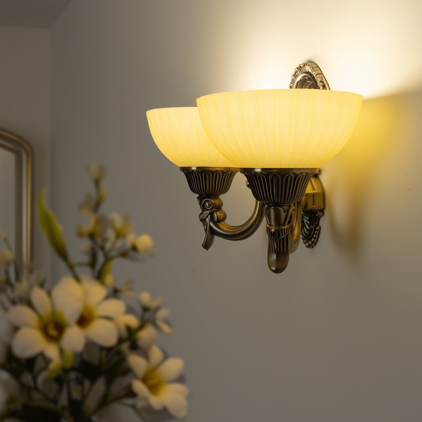 Brilagi - Nástěnná lampa CLASSIC 2xE27/60W/230V mosaz