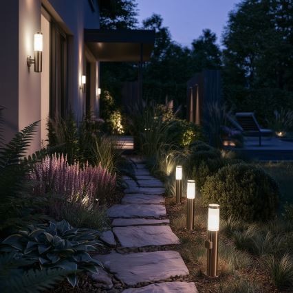 BRILAGI - Venkovní lampa se zásuvkou ELIA 1xE27/20W/230V IP44 50 cm matný chrom