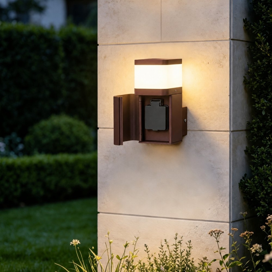BRILAGI - Venkovní nástěnná lampa se zásuvkou SCHUKO PILLAR 1xG9/11W/230V IP44 hnědá