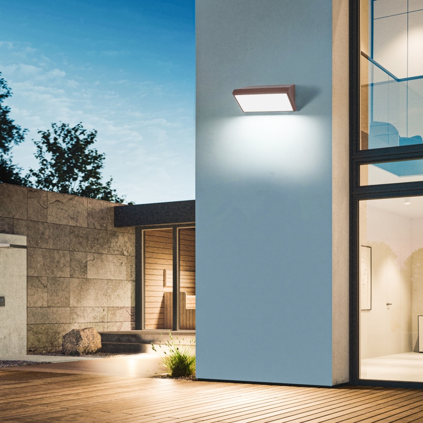 Brilagi - Venkovní nástěnné svítidlo TRIANGLE 1xE27/60W/230V hnědá IP65