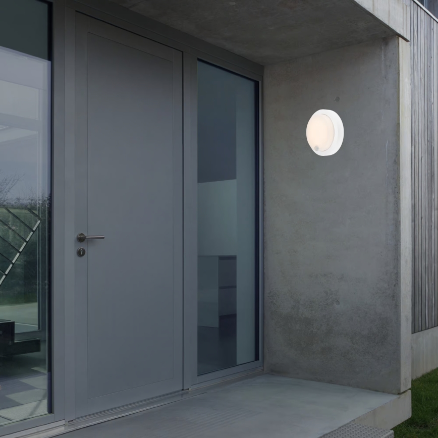 Brilo - LED Nabíjecí venkovní nástěnné svítidlo se senzorem LED/4W/5V 4400 mAh IP44 bílá