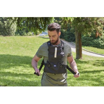 Chicco - Dětské nosítko EASY FIT černá
