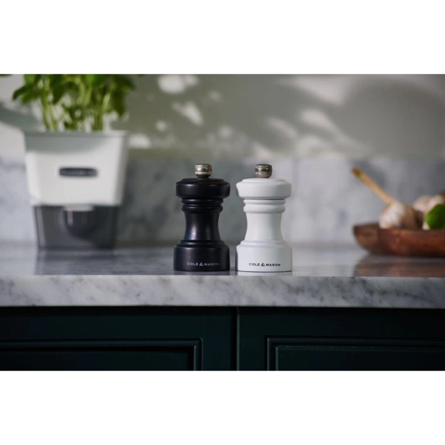 Cole&Mason - Mlýnek na pepř HOXTON 10,4 cm buk/matná černá