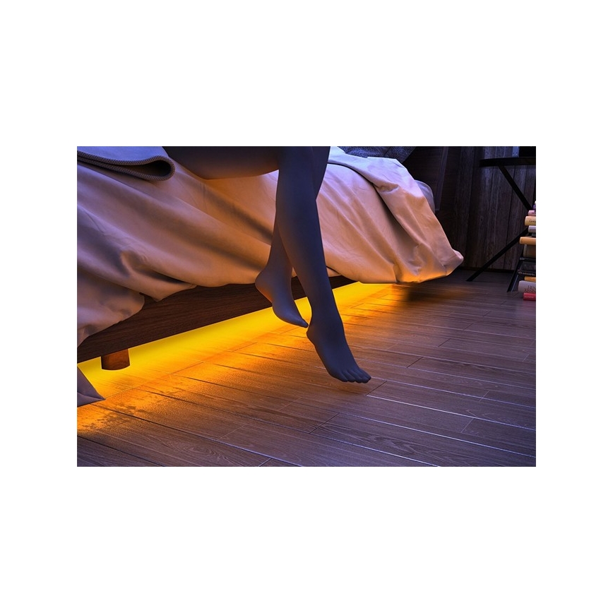 LED Pásek se senzorem 1,2 m LED/3,6W/230V