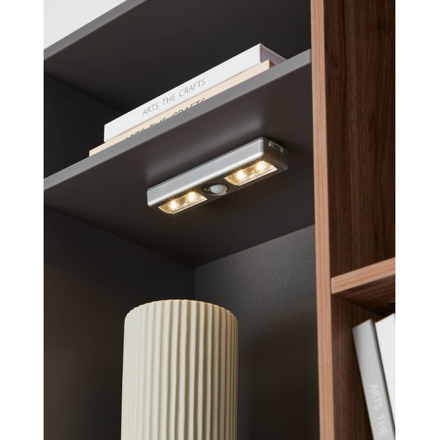 Eglo - LED Orientační svítidlo se senzorem 4xLED/3xAAA