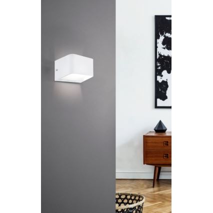 Eglo - LED Nástěnné svítidlo LED/6W/230V 3000K bílá
