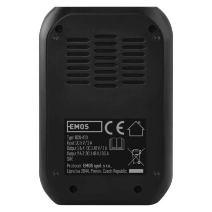 Nabíječka baterií s LCD displejem 4xAA/AAA 5V