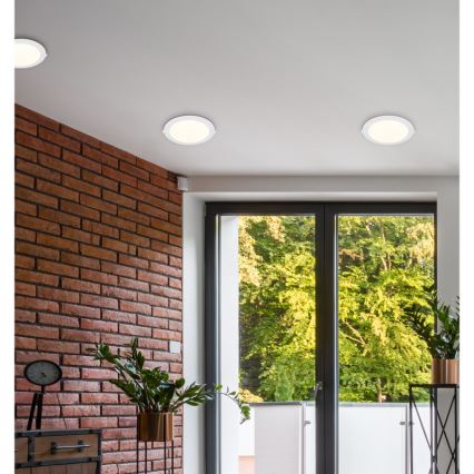 Globo - LED Podhledové svítidlo LED/18W/230V 4000K pr. 22,4 cm