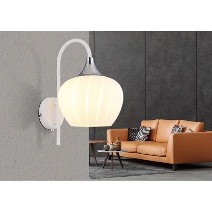 Globo - Nástěnná lampa 1xE27/40W/230V bílá