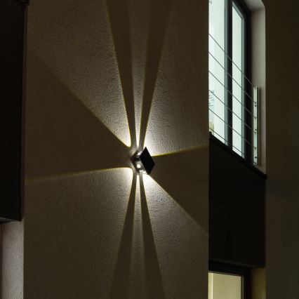 LED Solární nástěnné svítidlo se senzorem LED/2W/5V IP54