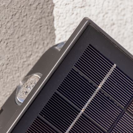 LED Solární nástěnné svítidlo se senzorem LED/2W/5V IP54