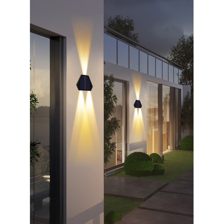 LED Solární nástěnné svítidlo se senzorem LED/2W/5V IP54 1300 mAh