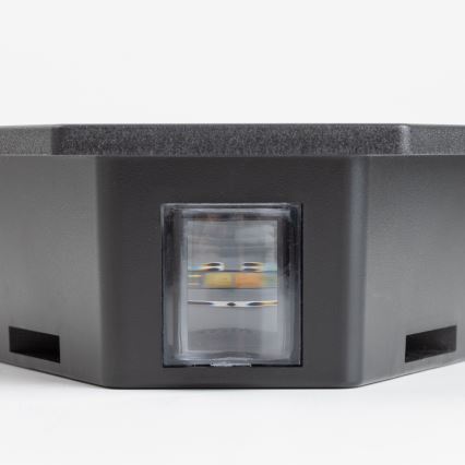 LED Solární nástěnné svítidlo se senzorem LED/2W/5V IP54 1300 mAh