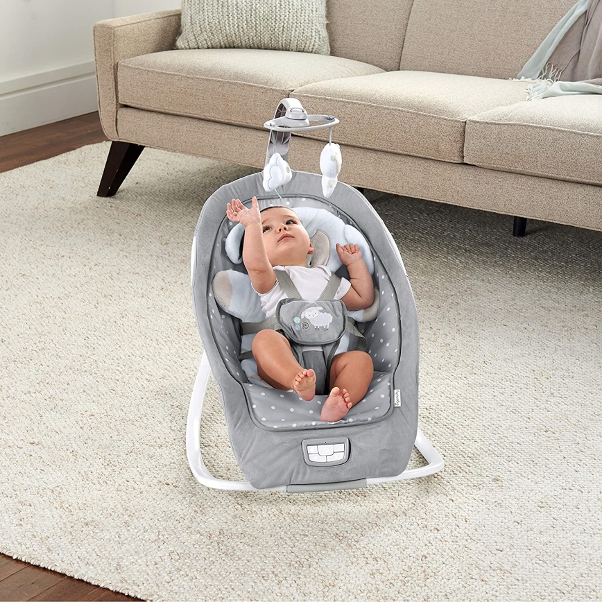 Ingenuity - Dětské houpátko s melodií CUDDLE LAMB 3xLR14