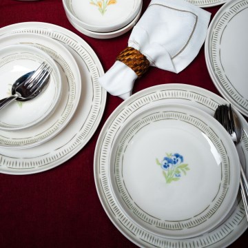 Jídelní sada 18 ks bílá/pestrobarevná/porcelán