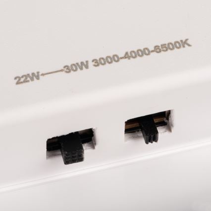 LED Stropní svítidlo se senzorem pohybu a soumraku VARSO LED/22/30W/230V 3000/4000/6500K pr. 33 cm IP54