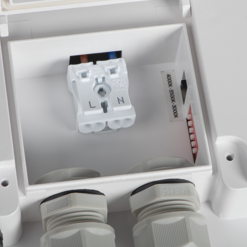 LED Venkovní stropní svítidlo se senzorem pohybu BENO LED/12/18W/230V 3000/3500/4000K IP65 bílá hranatý