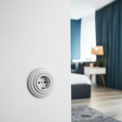 Kliklap - Retro zásuvka domovní s rámečkem SCHUKO 230V/16A sněhově bílá