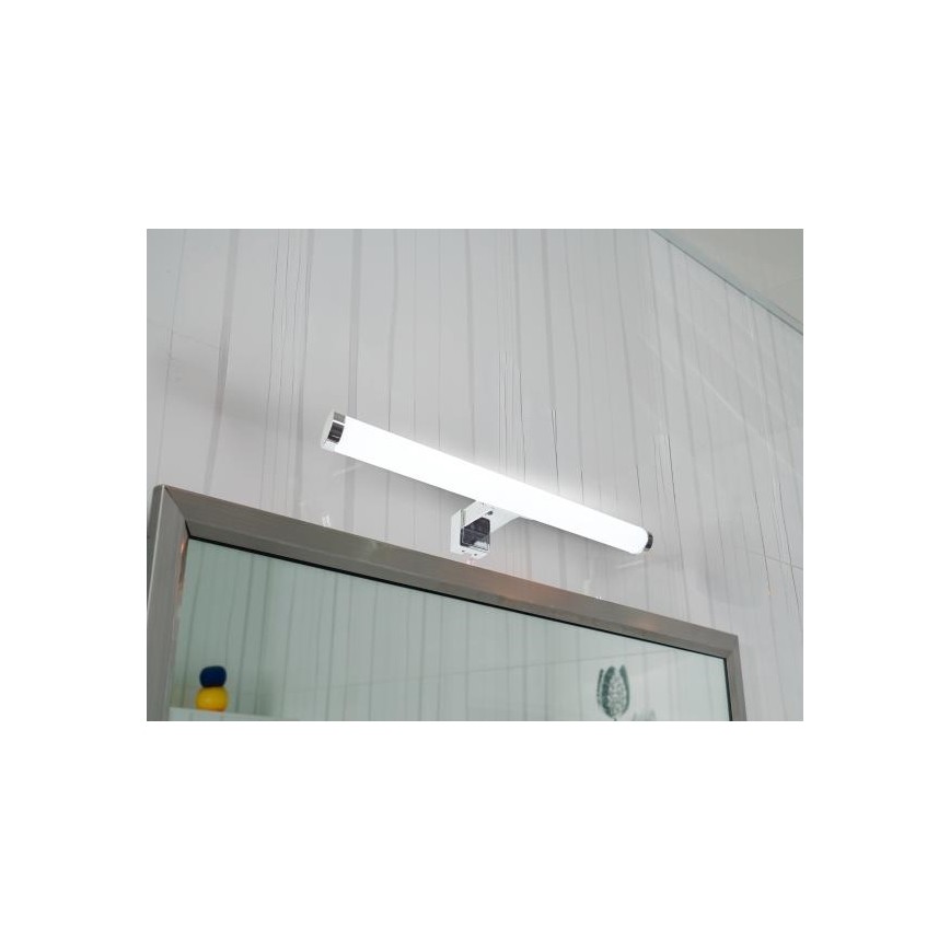 LED Koupelnové osvětlení zrcadla LED/8W/230V 30 cm IP44 lesklý chrom