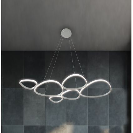 LED Lustr na lanku HELIX LED/61W/230V stříbrná