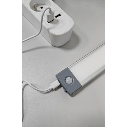 LED Nabíjecí osvětlení nábytku se senzorem LED/2,5W/5V USB 800 mAh 4200K 32,5 cm