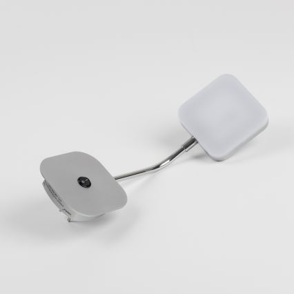 LED Nástěnná lampička do zásuvky LED/3,2W/230V lesklý chrom