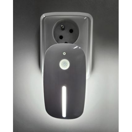 LED Noční světlo se senzorem LED/1W/230V bílá