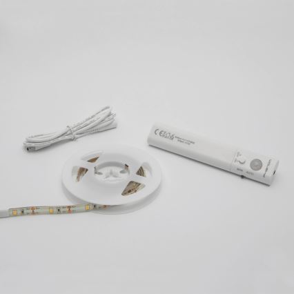 LED Pásek s pohybovým senzorem 1m LED/2,4W/6V 3000K