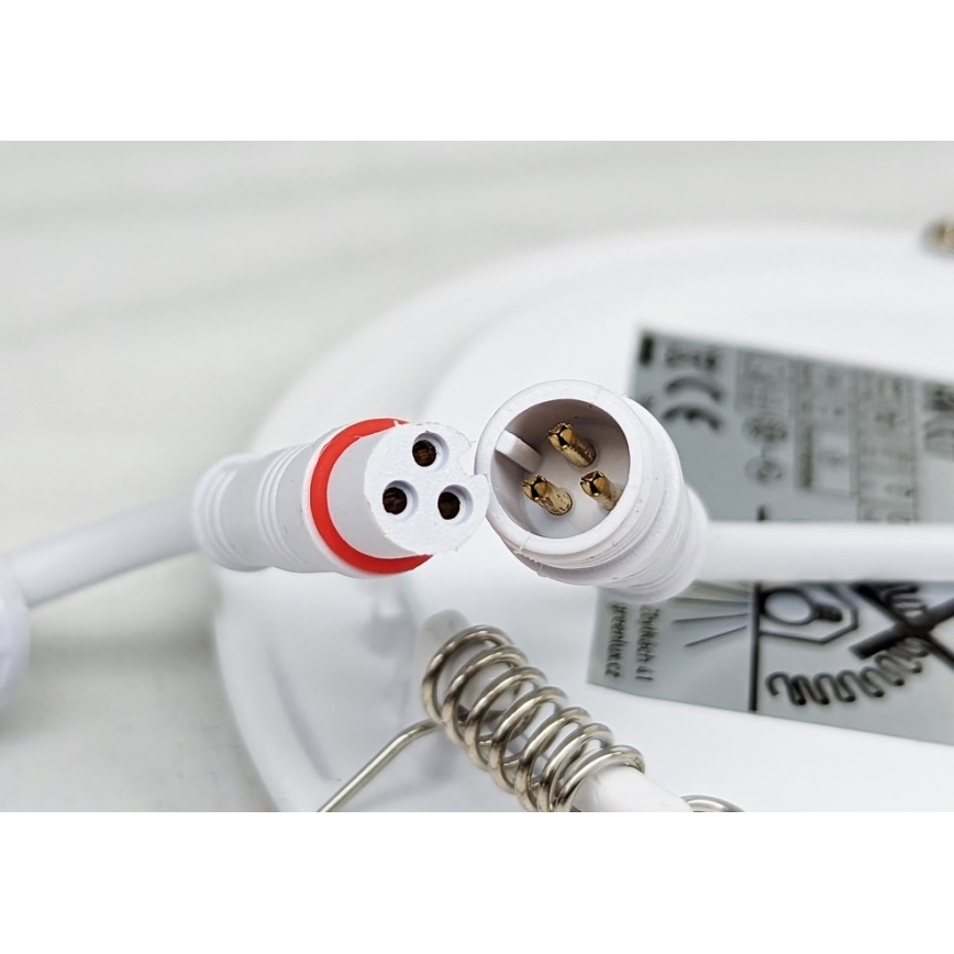LED Podhledové svítidlo VEGA LED/6W/230V 2900/3900/5800K 12,5x12,5 cm bílá