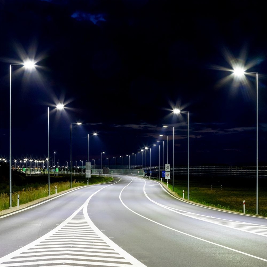 LED Pouliční lampa se senzorem soumraku SAMSUNG CHIP LED/100W/230V 4000K IP65 šedá